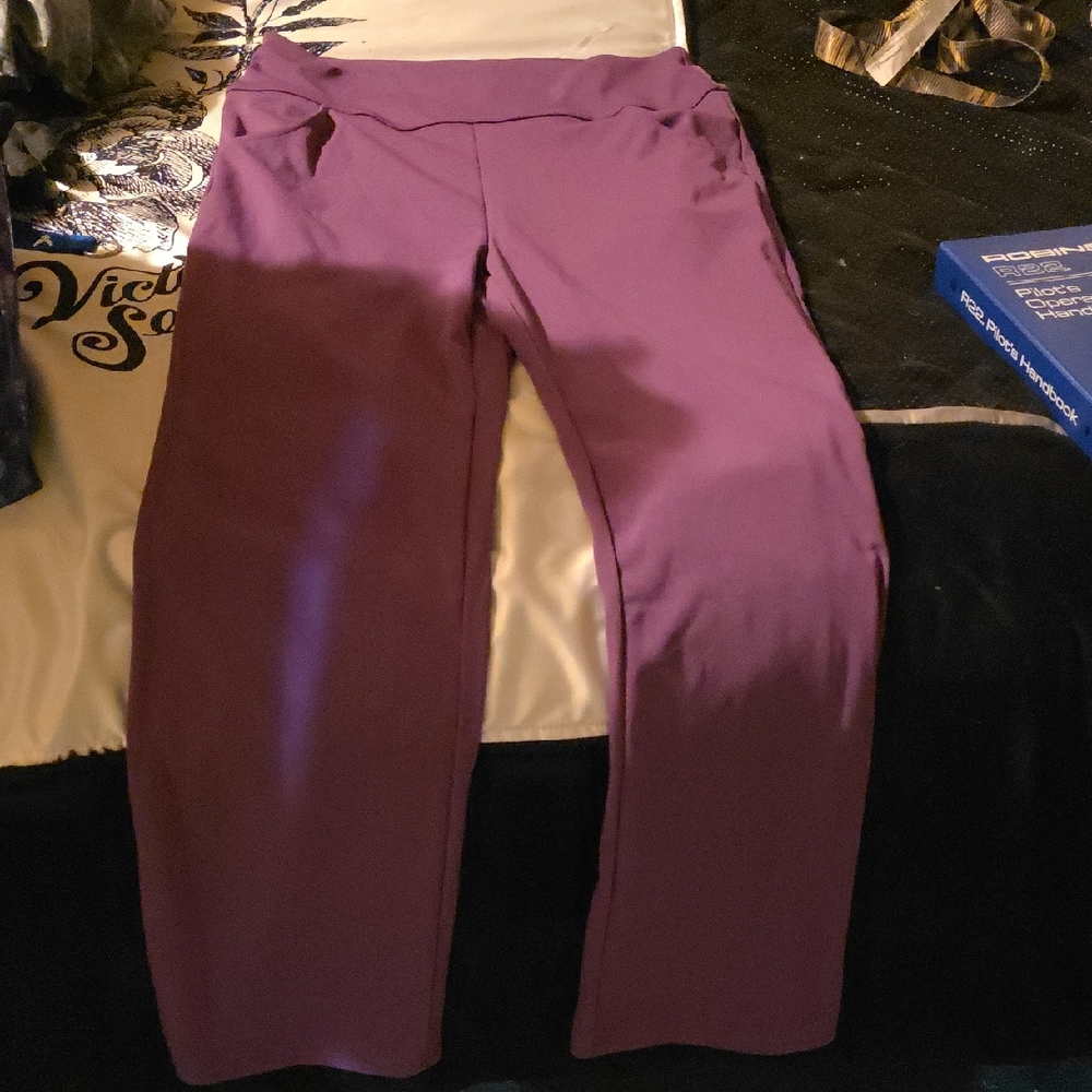 NWOT Elegant Purple Women's Leggings